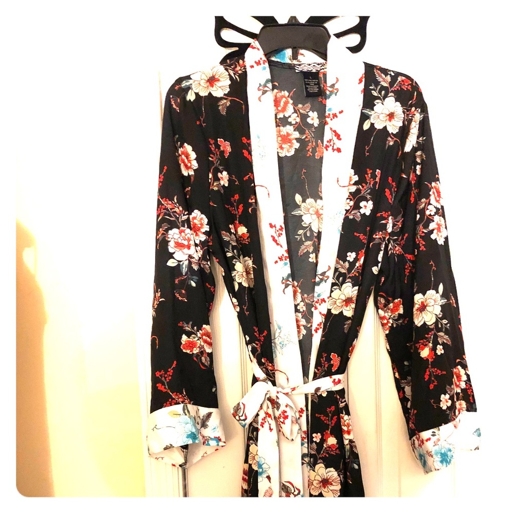 A full length Kimono!!🌸🌸🌸